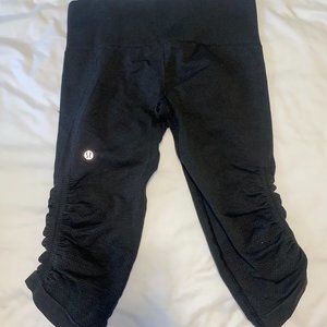 Lululemon cropped leggings
